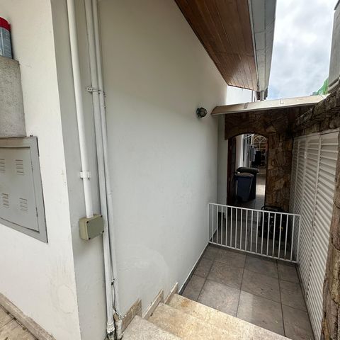 Casa à venda com 700m², 4 quartos e 4 vagasQuintal