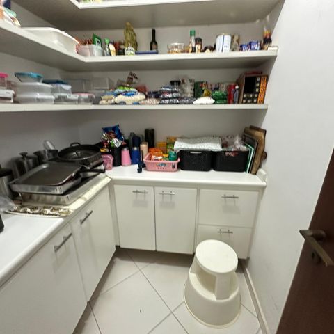 Casa à venda com 700m², 4 quartos e 4 vagasDespensa 2