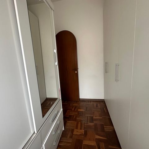 Casa à venda com 700m², 4 quartos e 4 vagasQuarto de Serviço