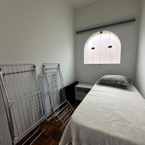 Casa à venda com 700m², 4 quartos e 4 vagasQuarto de Serviço