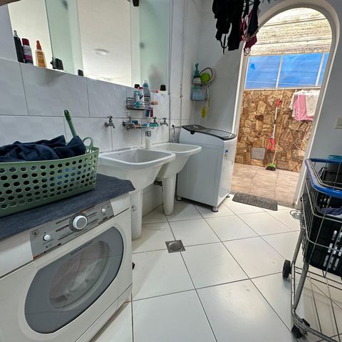Casa à venda com 700m², 4 quartos e 4 vagasÁrea de Serviço
