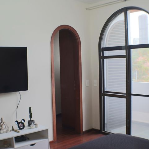 Casa à venda com 700m², 4 quartos e 4 vagasSuíte 4