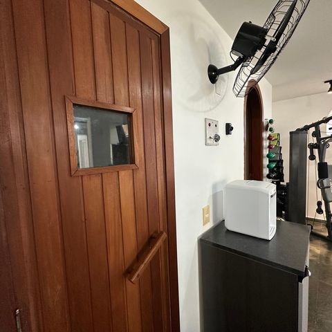 Casa à venda com 700m², 4 quartos e 4 vagasSauna