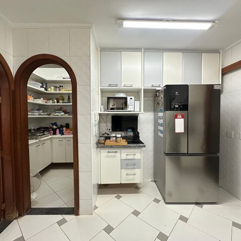 Casa à venda com 700m², 4 quartos e 4 vagasCozinha