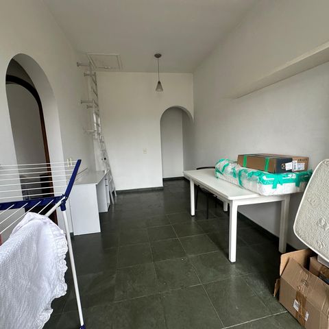 Casa à venda com 700m², 4 quartos e 4 vagasQuarto de Serviço