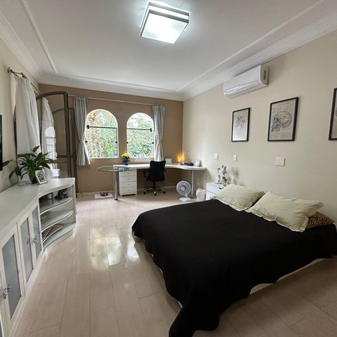 Casa à venda com 700m², 4 quartos e 4 vagasSuíte 1
