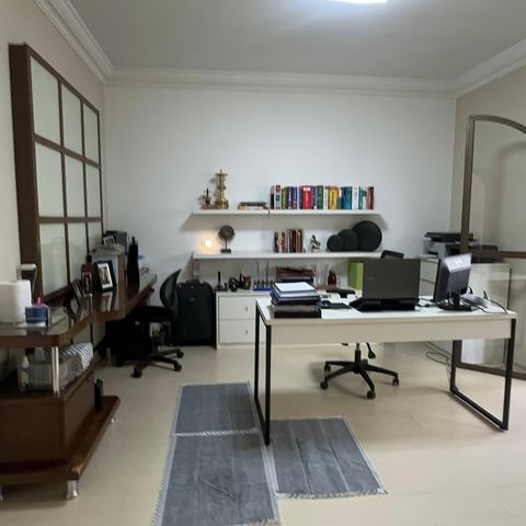 Casa à venda com 700m², 4 quartos e 4 vagasSuíte 2