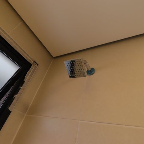 Apartamento à venda com 87m², 2 quartos e 2 vagasBanheiro da Suíte 