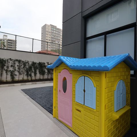 Apartamento à venda com 87m², 2 quartos e 2 vagasÁrea Comum - Playground