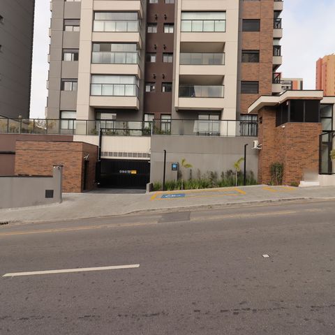 Apartamento à venda com 87m², 2 quartos e 2 vagasFachada