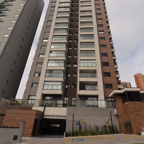 Apartamento à venda com 87m², 2 quartos e 2 vagasFachada