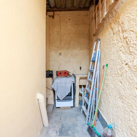 Casa à venda com 140m², 1 quarto e 1 vaga Casa à venda com 140m², 1 quarto e 1 vagaÁrea de Serviço