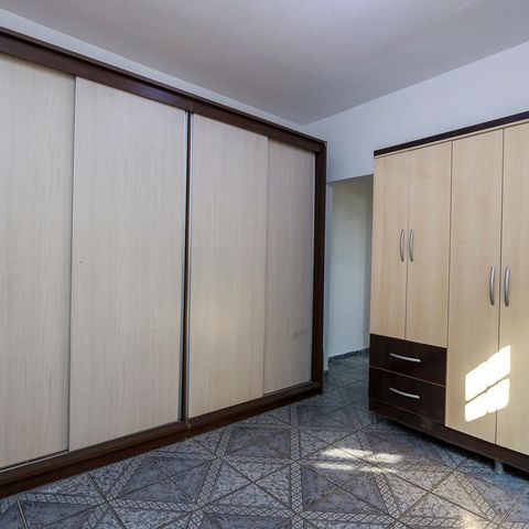 Casa à venda com 140m², 1 quarto e 1 vaga Casa à venda com 140m², 1 quarto e 1 vagaQuarto