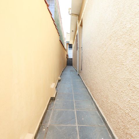 Casa à venda com 140m², 1 quarto e 1 vaga Casa à venda com 140m², 1 quarto e 1 vagaQuintal