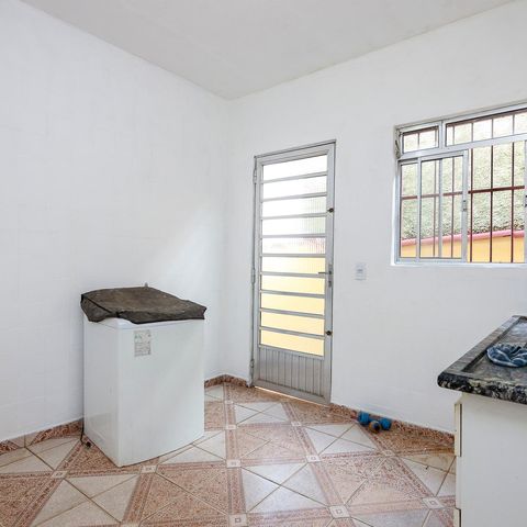 Casa à venda com 140m², 1 quarto e 1 vaga Casa à venda com 140m², 1 quarto e 1 vagaCozinha