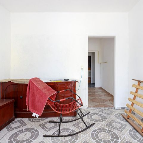 Casa à venda com 140m², 1 quarto e 1 vaga Casa à venda com 140m², 1 quarto e 1 vagaSala