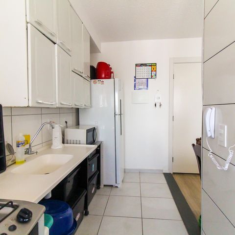 Apartamento à venda com 45m², 2 quartos e sem vagaCozinha e Área de Serviço