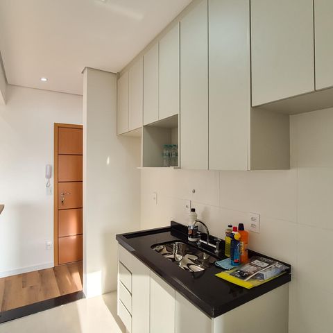 Apartamento à venda com 54m², 2 quartos e 1 vaga Apartamento à venda com 54m², 2 quartos e 1 vagaCozinha e Área de Serviço
