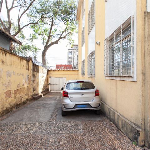 Apartamento à venda com 80m², 2 quartos e 1 vaga Apartamento à venda com 80m², 2 quartos e 1 vagaEstacionamento