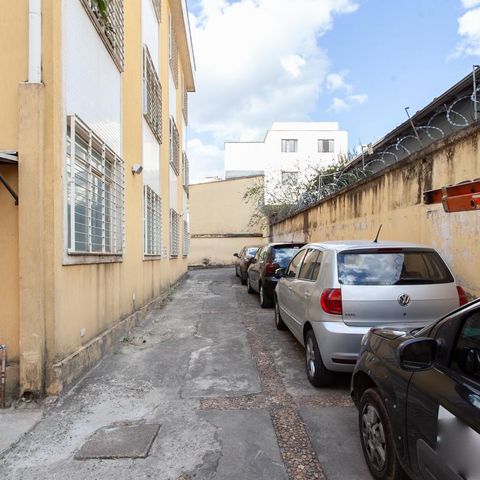 Apartamento à venda com 80m², 2 quartos e 1 vaga Apartamento à venda com 80m², 2 quartos e 1 vagaEstacionamento