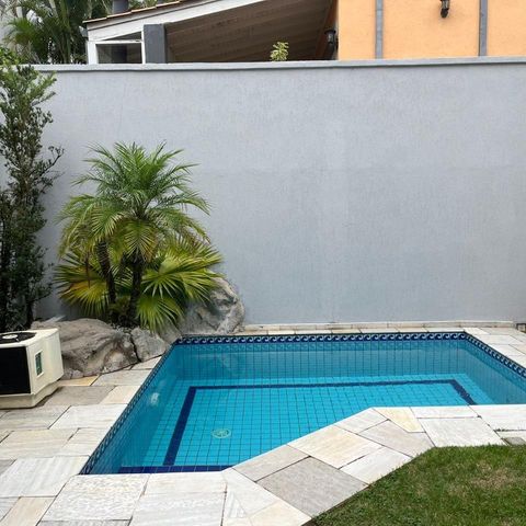 Casa de condomínio à venda com 535m², 4 quartos e 8 vagas