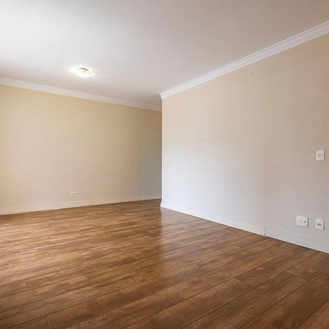 Apartamento à venda com 76m², 3 quartos e 2 vagasSala