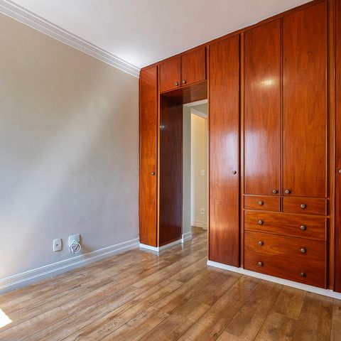 Apartamento à venda com 76m², 3 quartos e 2 vagasSuíte
