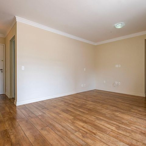 Apartamento à venda com 76m², 3 quartos e 2 vagasSala
