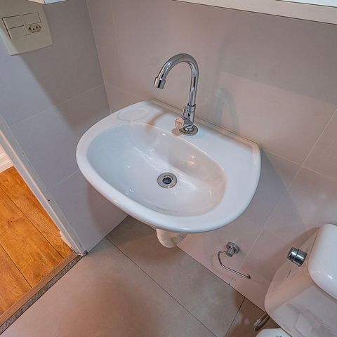 Apartamento à venda com 76m², 3 quartos e 2 vagasBanheiro Social