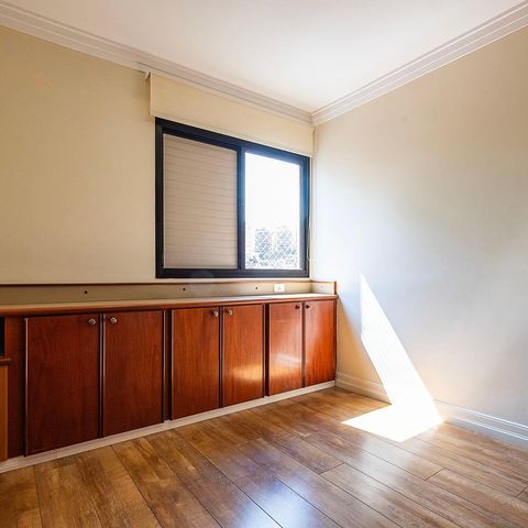 Apartamento à venda com 76m², 3 quartos e 2 vagasSuíte