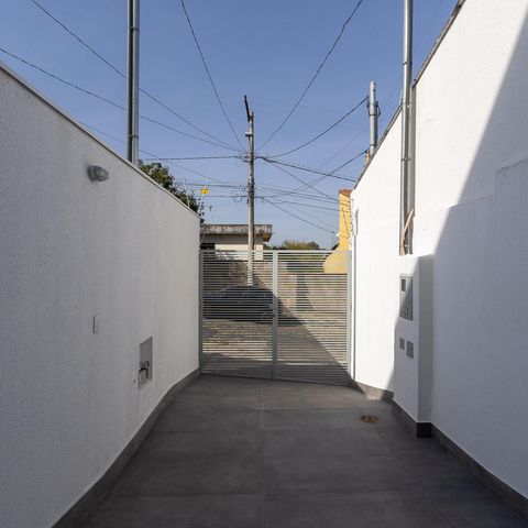 Casa à venda com 90m², 2 quartos e 2 vagasGaragem