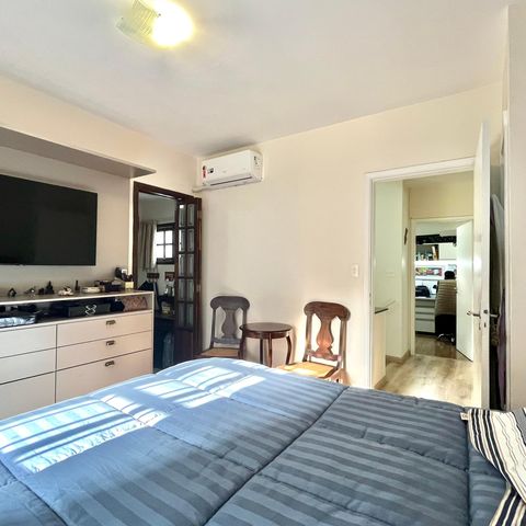 Casa à venda com 140m², 4 quartos e 1 vaga Casa à venda com 140m², 4 quartos e 1 vagaSuite