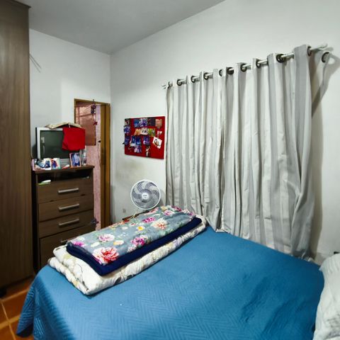 Casa à venda com 150m², 4 quartos e 3 vagas Casa à venda com 150m², 4 quartos e 3 vagasSuíte