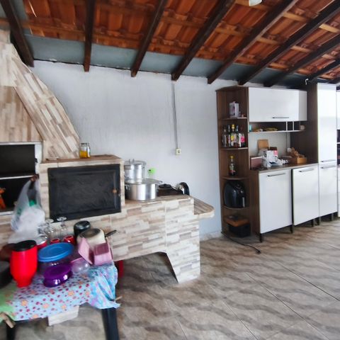 Casa à venda com 150m², 4 quartos e 3 vagas Casa à venda com 150m², 4 quartos e 3 vagasÁrea gourmet