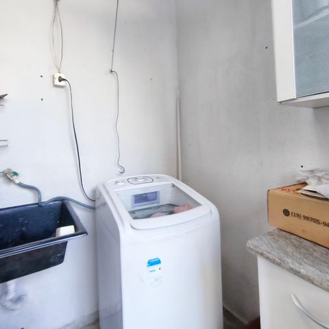 Casa à venda com 150m², 4 quartos e 3 vagas Casa à venda com 150m², 4 quartos e 3 vagasÁrea de Serviço