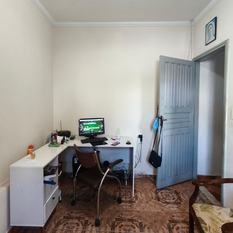 Casa à venda com 150m², 4 quartos e 3 vagas Casa à venda com 150m², 4 quartos e 3 vagasQuarto 4