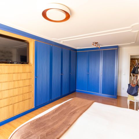 Casa de condomínio à venda com 632m², 4 quartos e 6 vagas Casa de condomínio à venda com 632m², 4 quartos e 6 vagasSuíte 1