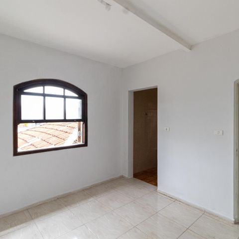 Casa à venda com 260m², 3 quartos e 1 vaga Casa à venda com 260m², 3 quartos e 1 vagaSuíte