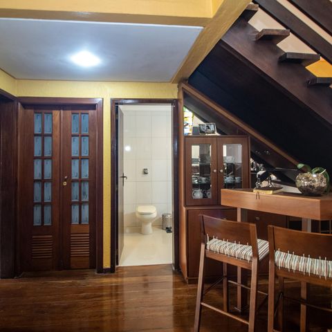Casa à venda com 260m², 3 quartos e 3 vagas Casa à venda com 260m², 3 quartos e 3 vagasSala 2