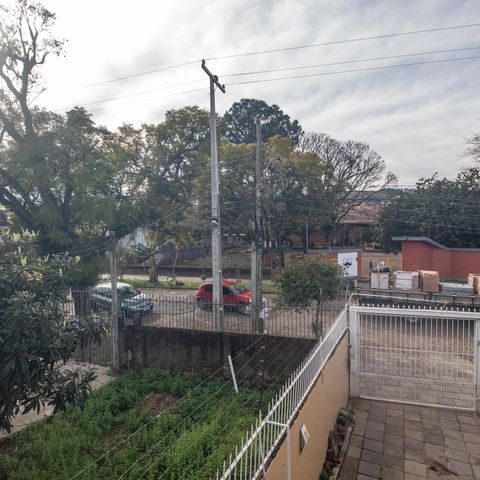 Casa à venda com 260m², 3 quartos e 3 vagas Casa à venda com 260m², 3 quartos e 3 vagasVista Suíte