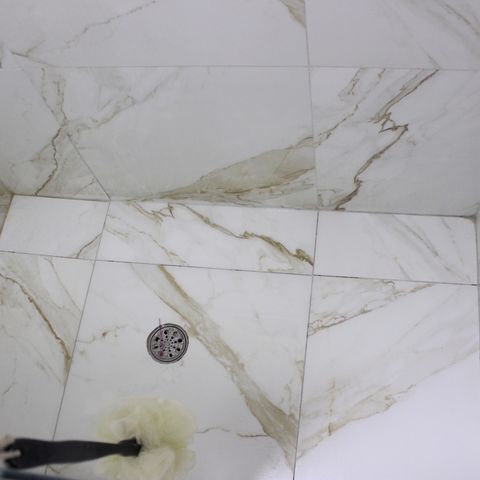 Apartamento à venda com 115m², 4 quartos e 2 vagasBanheiro social