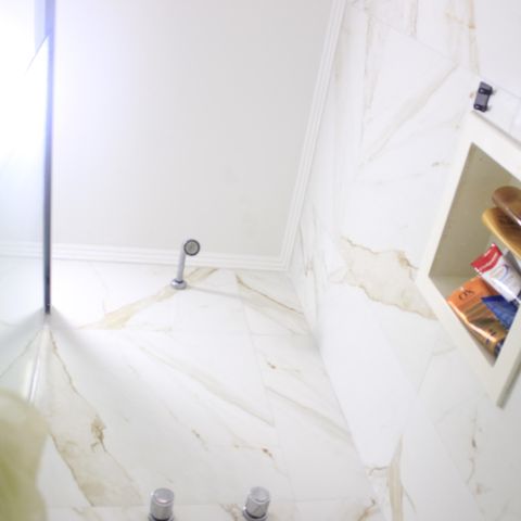 Apartamento à venda com 115m², 4 quartos e 2 vagasBanheiro social