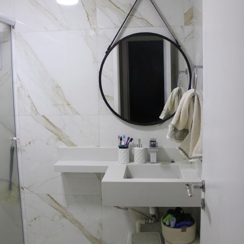 Apartamento à venda com 115m², 4 quartos e 2 vagasBanheiro social