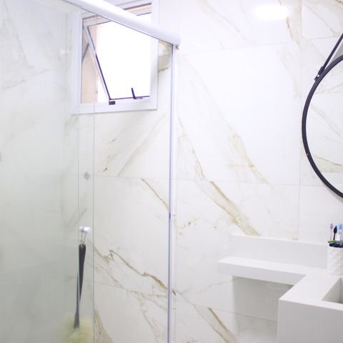 Apartamento à venda com 115m², 4 quartos e 2 vagasBanheiro social