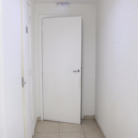 Apartamento à venda com 115m², 4 quartos e 2 vagasHall de entrada da área de serviço