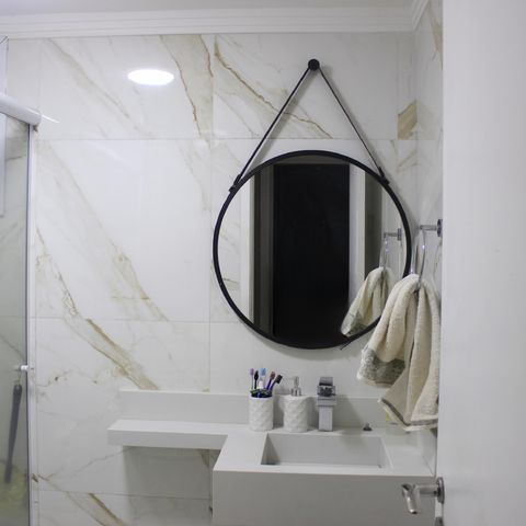 Apartamento à venda com 115m², 4 quartos e 2 vagasBanheiro social