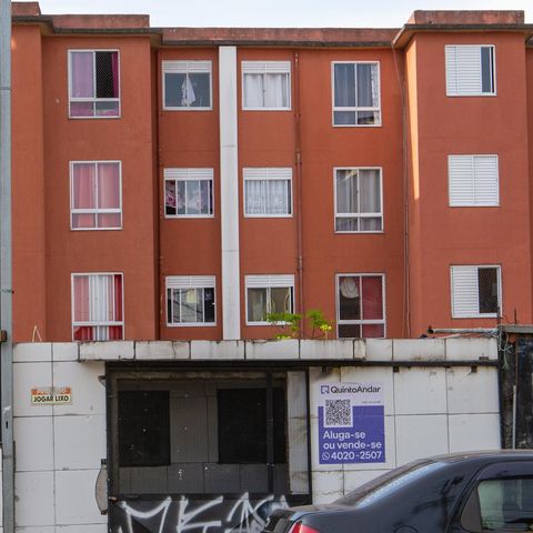 Apartamento para alugar com 54m², 2 quartos e 1 vagaFachado do condomínio