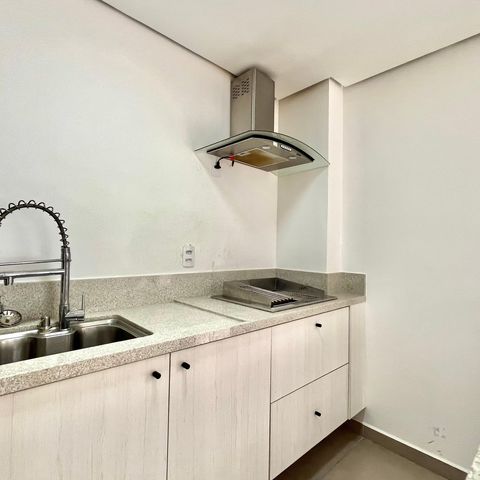 Apartamento à venda com 40m², 2 quartos e 1 vaga Apartamento à venda com 40m², 2 quartos e 1 vagaÁrea comum - Churrasqueira