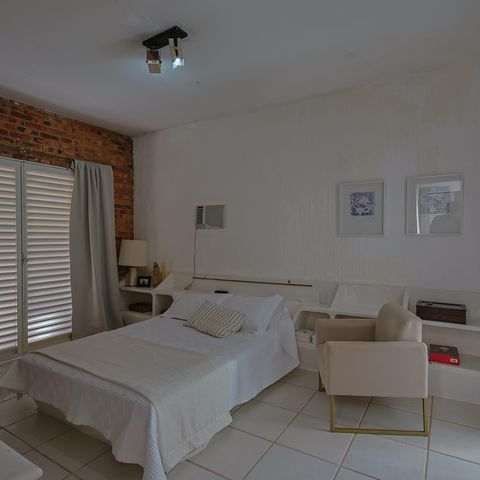 Casa à venda com 302m², 5 quartos e 3 vagas Casa à venda com 302m², 5 quartos e 3 vagasSuíte 1