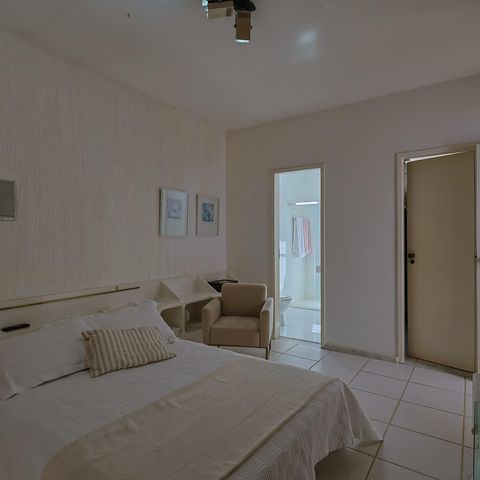 Casa à venda com 302m², 5 quartos e 3 vagas Casa à venda com 302m², 5 quartos e 3 vagasSuíte 1